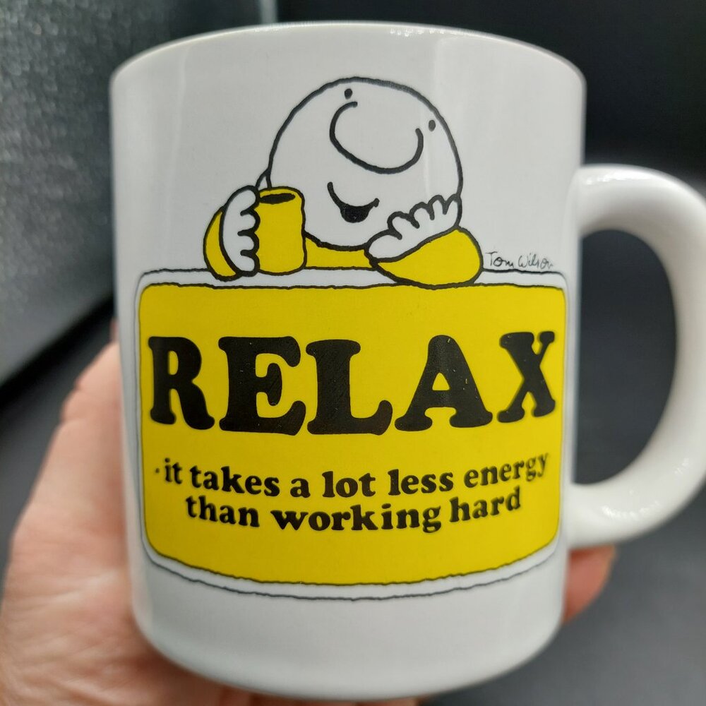 Vintage 1980 Yellow & White Ziggy Relax Coffee Mug 12 Ounce Cup Stoneware EUC - Picture 2 of 9